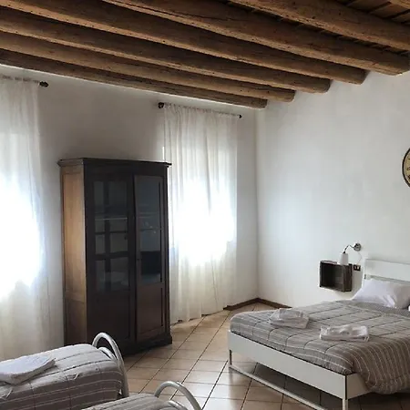 Ai Leoni Guest house