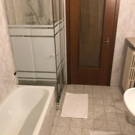 Ai Leoni Vendégház 2*