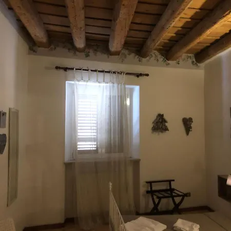 Vendégház Ai Leoni Verona