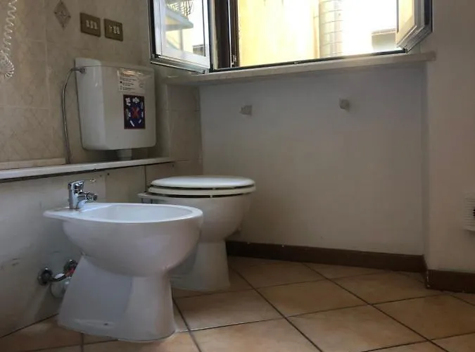 Ai Leoni Penzion Verona