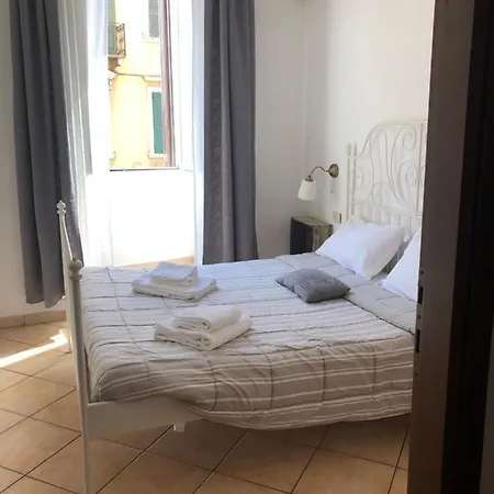 Ai Leoni 2* Verona