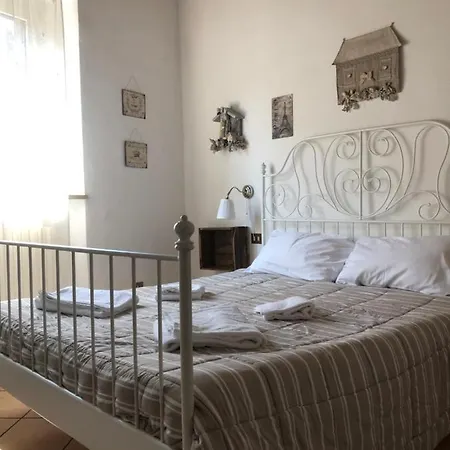 Pensión Ai Leoni 2*