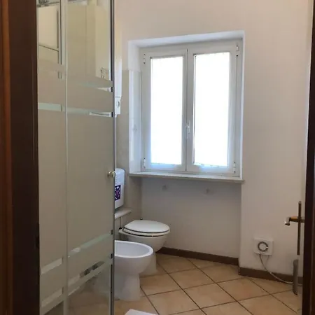 Ai Leoni Gæstehus 2*