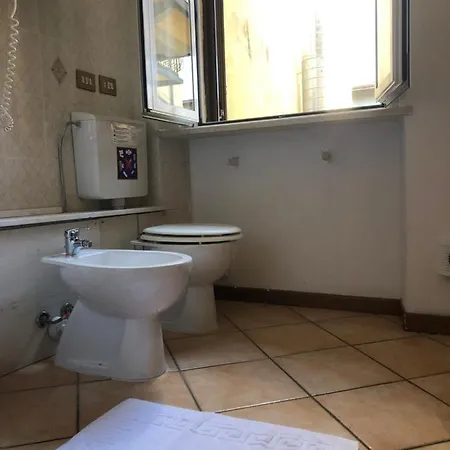 Ai Leoni Gæstehus Verona