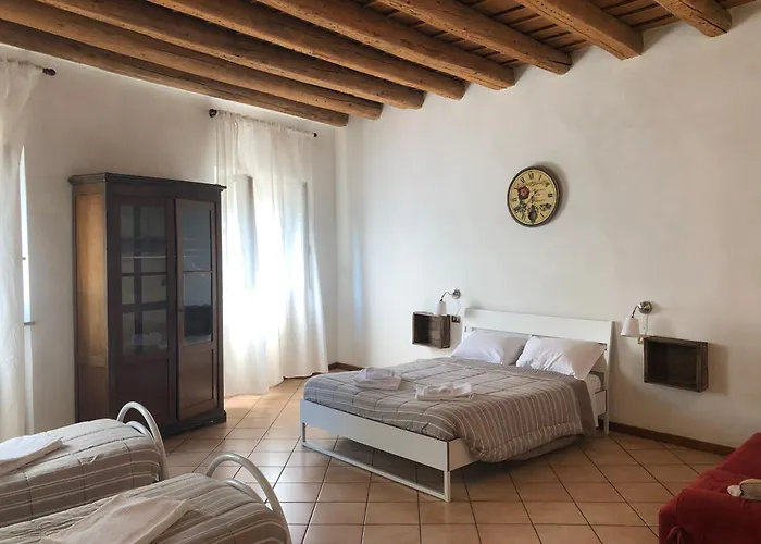 Ai Leoni Pensionat 2*